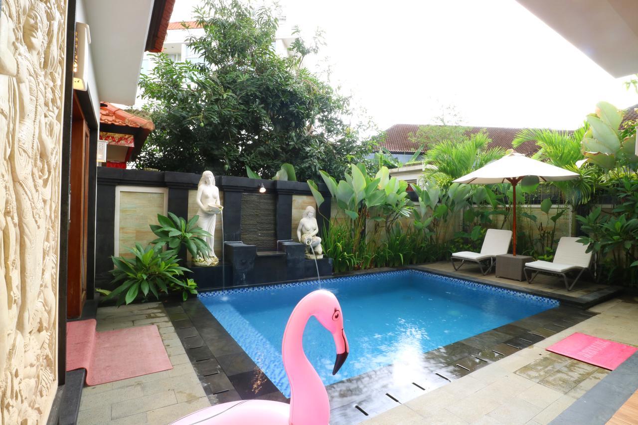 ดิ อูมะห์ ปันดาวา โฮเต็ล แอนด์ วิลลา Hotel อูลูวาตู ภายนอก รูปภาพ